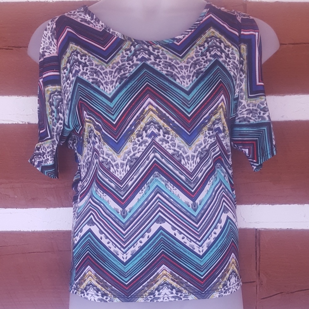 Jon&Anna size medium cold shoulder blouse